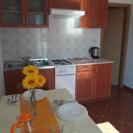 Apartment Luce Pag Town