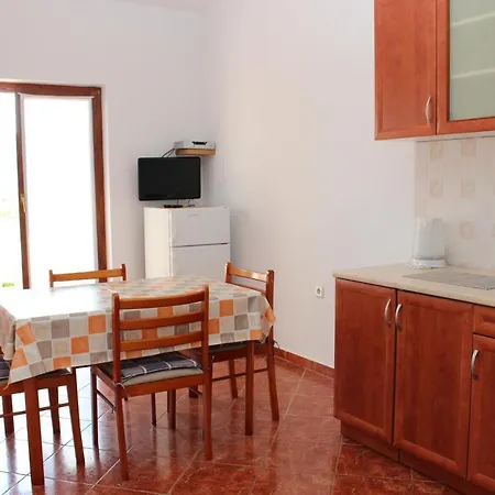 Apartment Luce